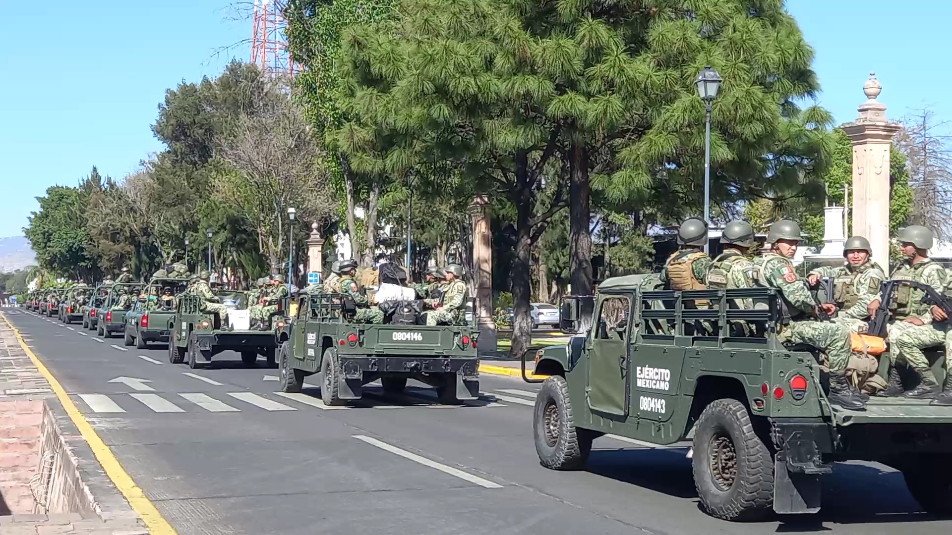 El Ejército Mexicano inicia el despliegue en los municipios de Morelia y  Uruapan - Respuesta Michoacán