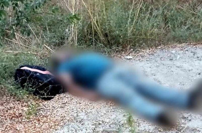 Hallan a hombre muerto en la autopista Siglo XXI