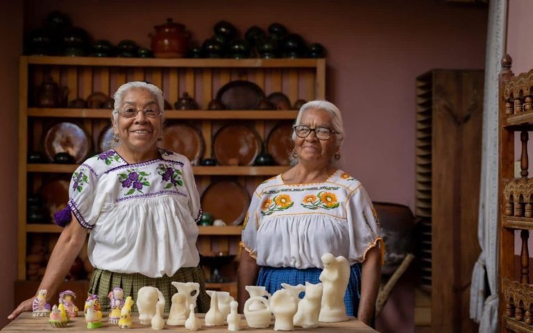 Anuncian taller para aprender a elaborar velas, calaveritas de azúcar y artesanías de barro vidriado