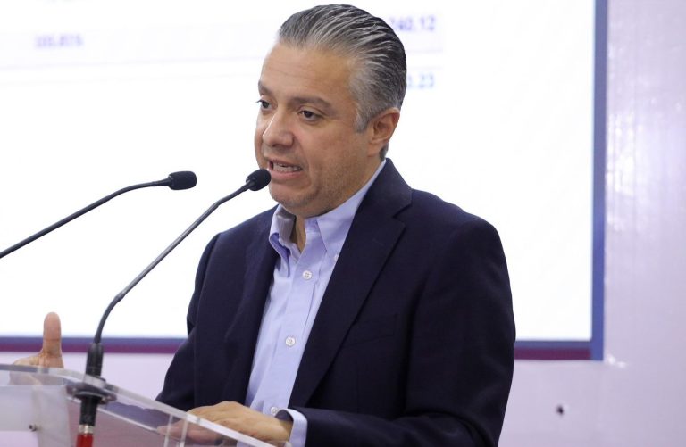 Contribuyentes podrán solicitar constancia de no adeudo de impuestos de la Nómina y del Hospedaje: Navarro García